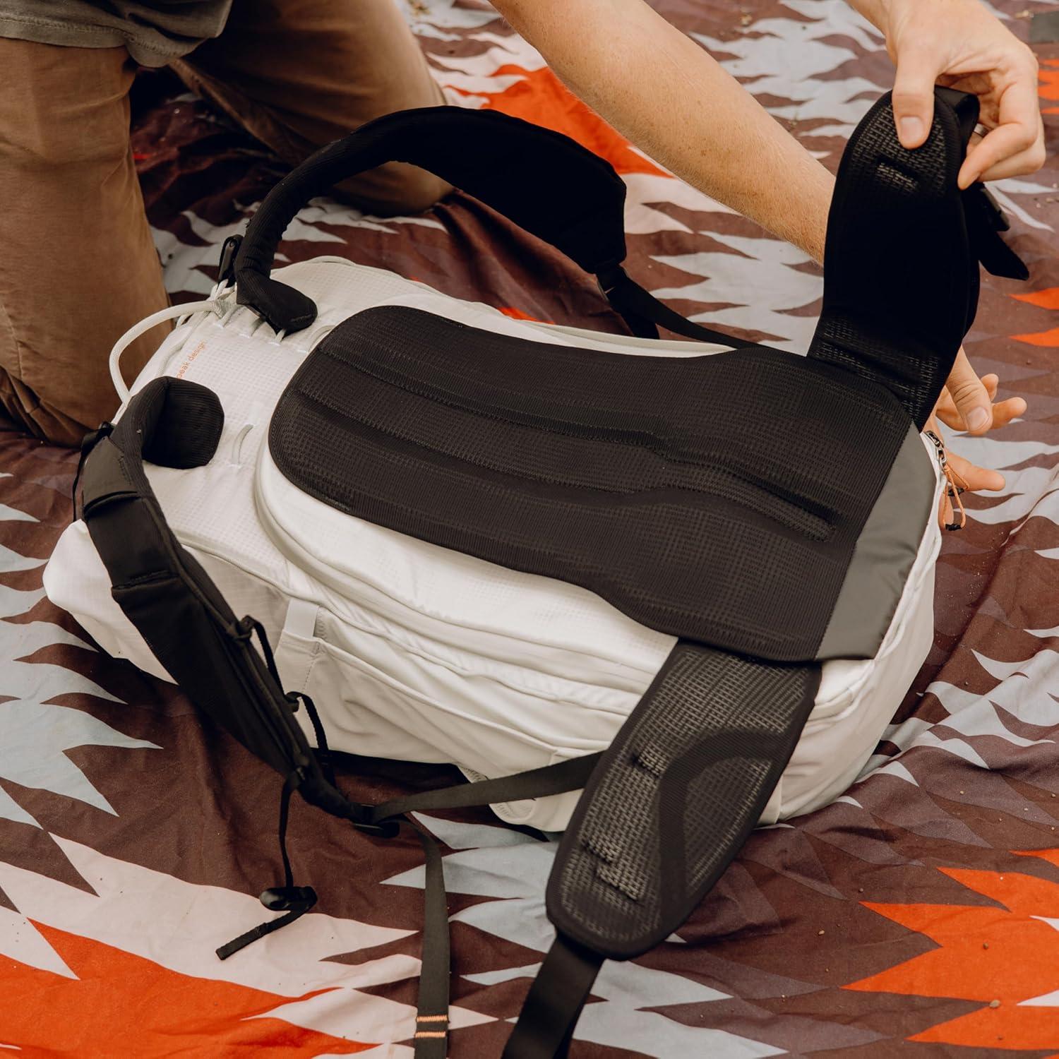 imagePeak Design Outdoor Hip Belt Black Padded Lightweight Hiking Support for Outdoor Backpack 25L and 45L Pockets Capture Clip Attachment Point Adjustable from 2452 Inches Hip Belt for Backpack